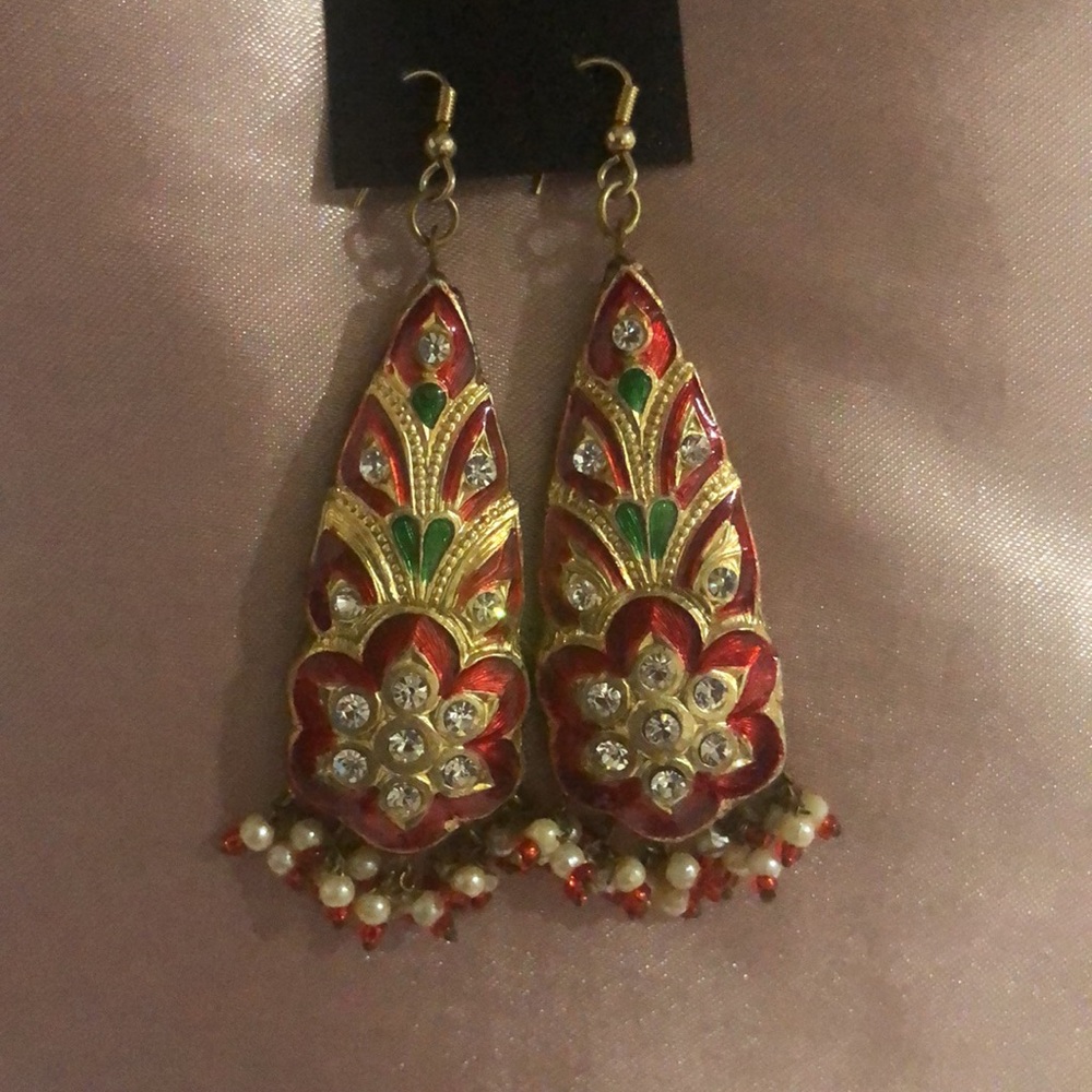 Fashion earrings NWOT